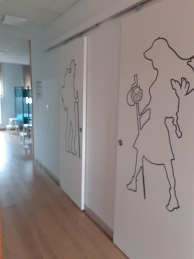 Albergue Lemavo Монфорте де Лемос Екстериор снимка